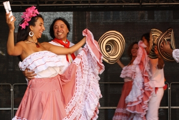 Musica colombiana y bailes tipicos